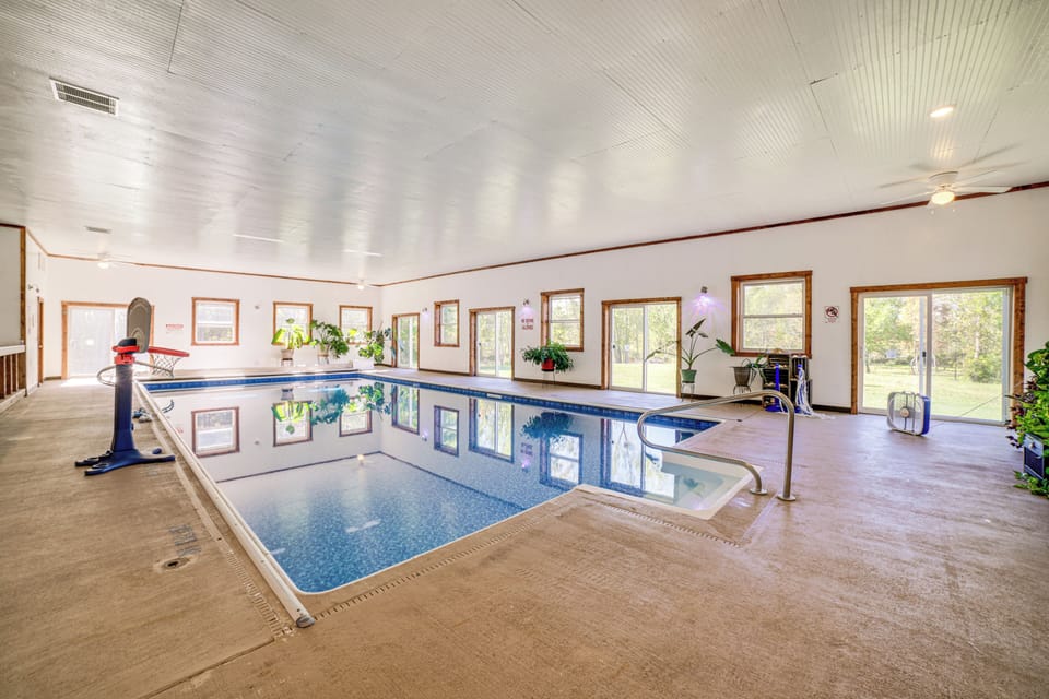 Pool Room | Heated Pool (90°F) | Hot Tub | Pool Toys