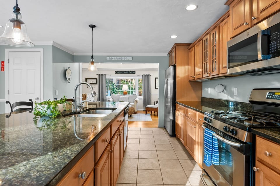 Fully Appliance kitchen