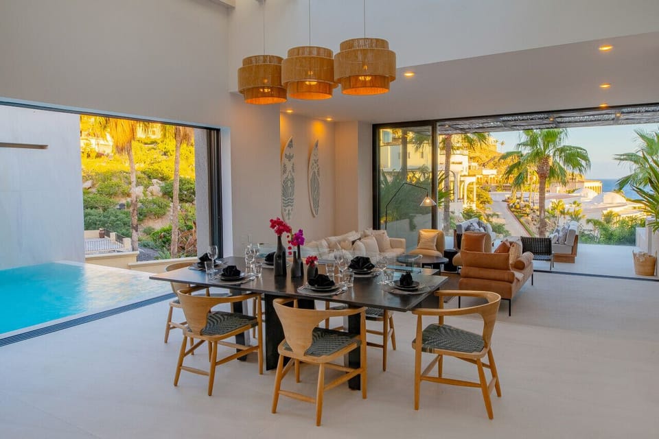 Dining Views