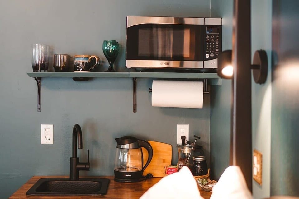 kitchenette