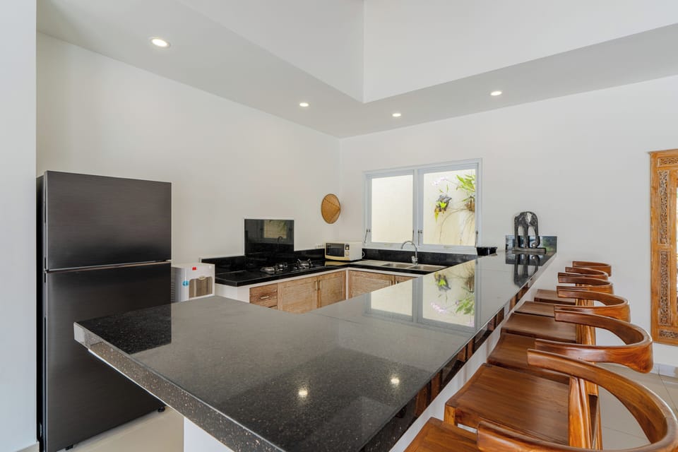 Microwave, oven, stovetop, electric kettle