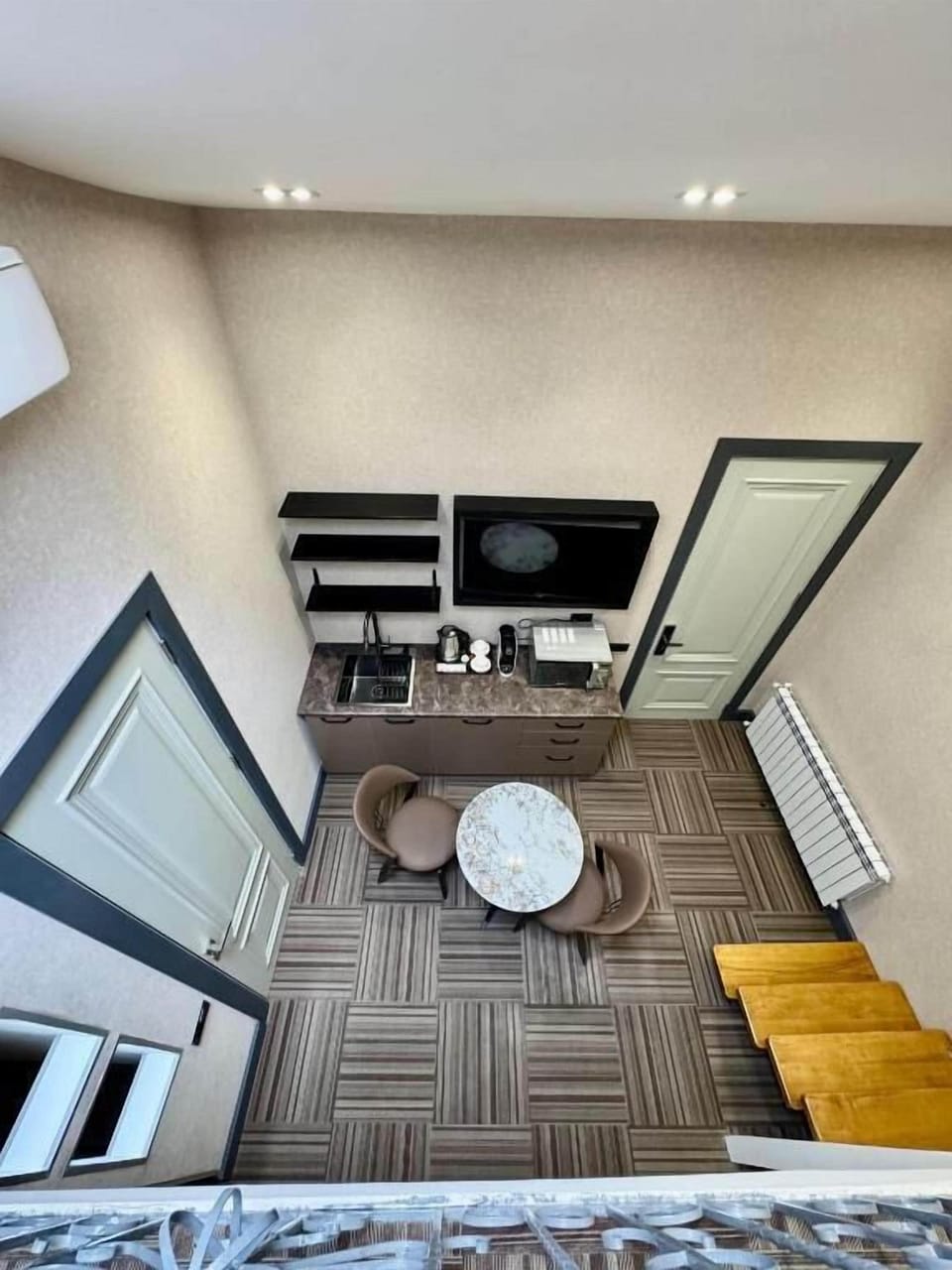 Signature Quadruple Room | In-room safe, individually decorated, desk, laptop workspace