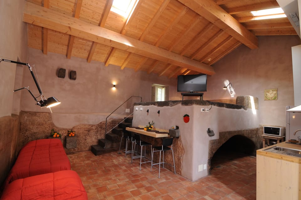 Studio | Minibar, soundproofing, cribs/infant beds, rollaway beds