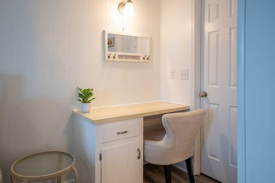 Primary Bedroom Suite with Work Station