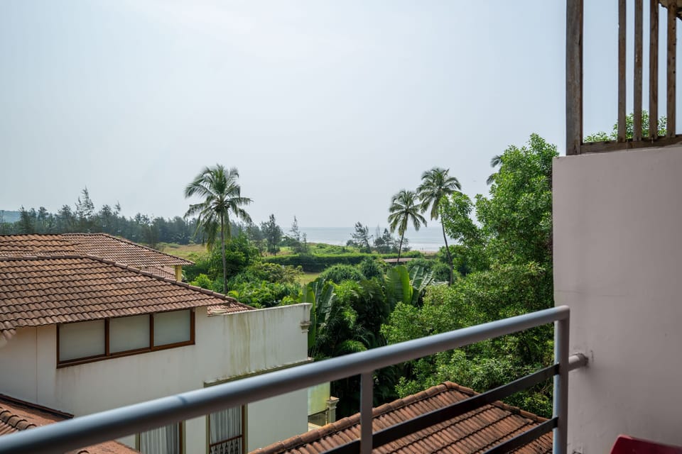 Classic Room, Beach View | Beach/ocean view