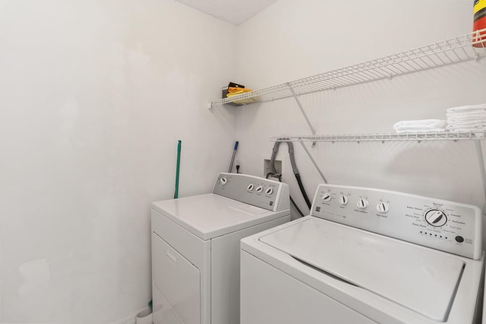 Cozy Home Near Disney!!! House in Kissimmee