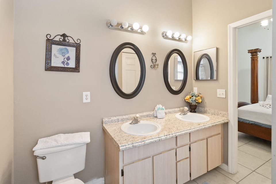 Cozy Home Near Disney!!! House in Kissimmee
