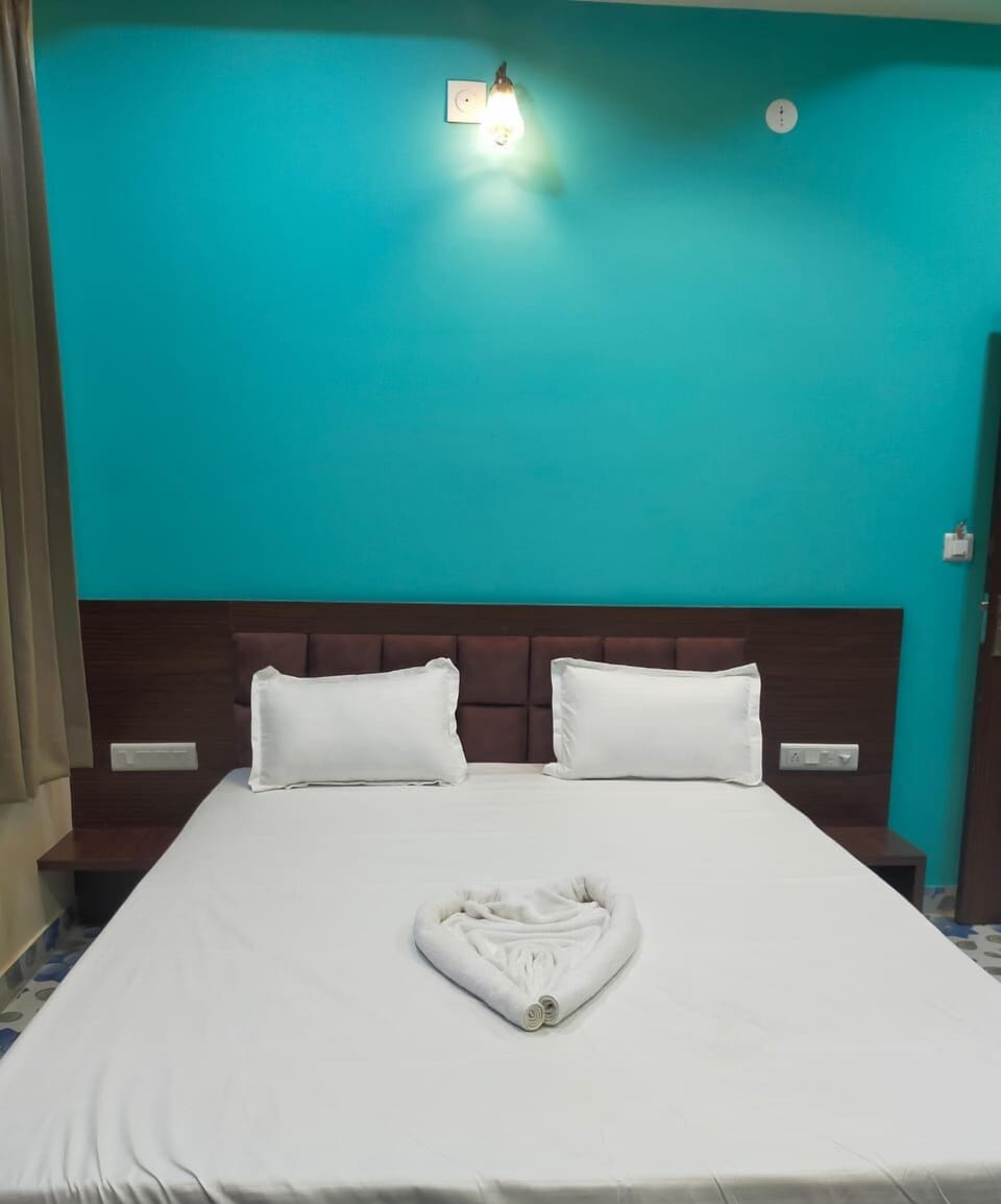 Deluxe Double Room | Desk, free WiFi