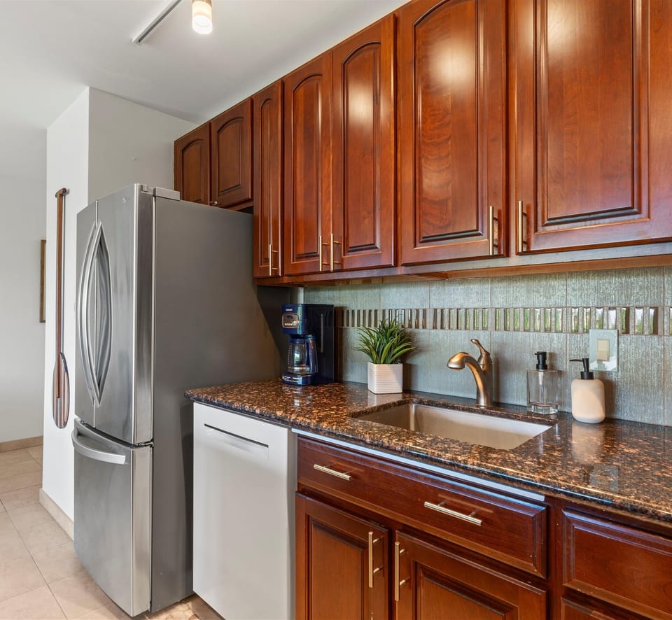Condo, 2 Bedrooms | Interior