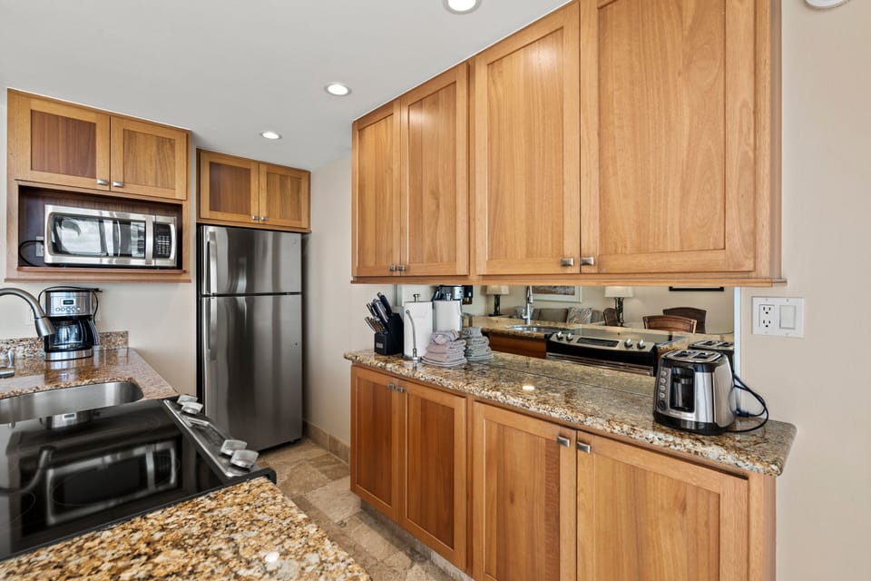 Condo, 2 Bedrooms | Private kitchen | Coffee/tea maker, fridge, oven, toaster