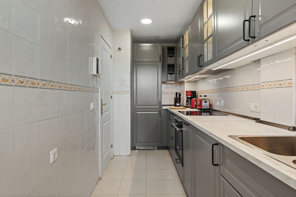 Kitchen 1