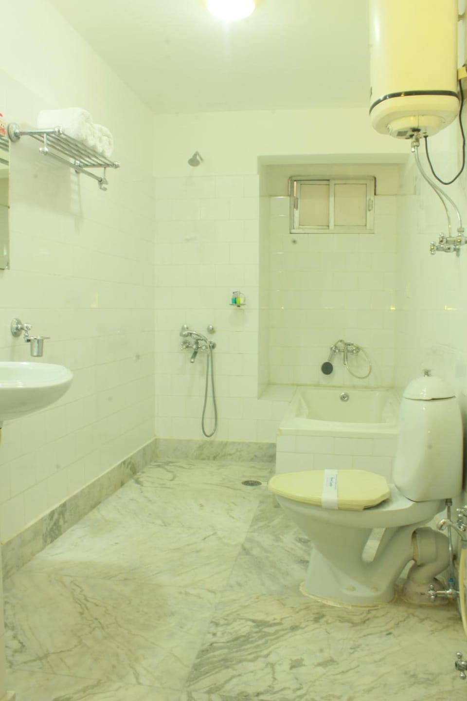 Free toiletries, hair dryer (on request), slippers, towels