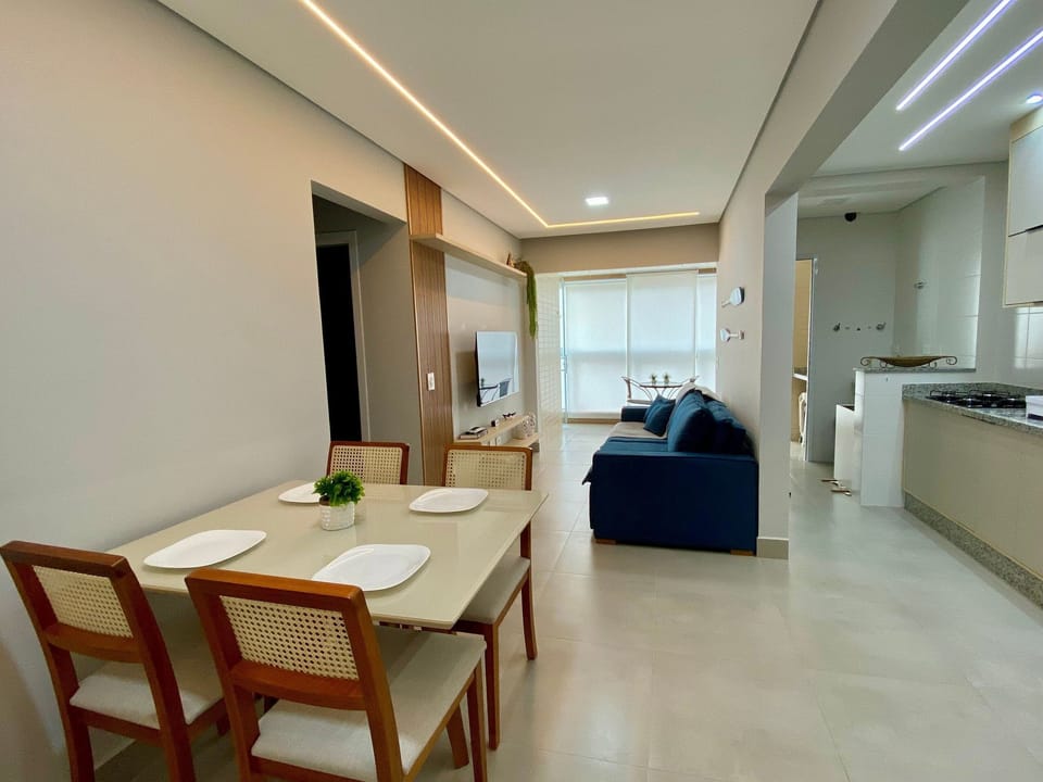 Premium Apartment | Dining