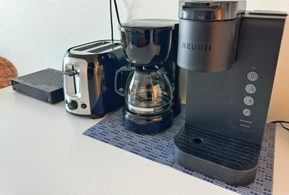 Coffee maker, keurig and toaster available!