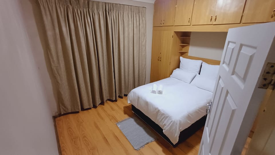 Comfort Double Room | Iron/ironing board, free WiFi