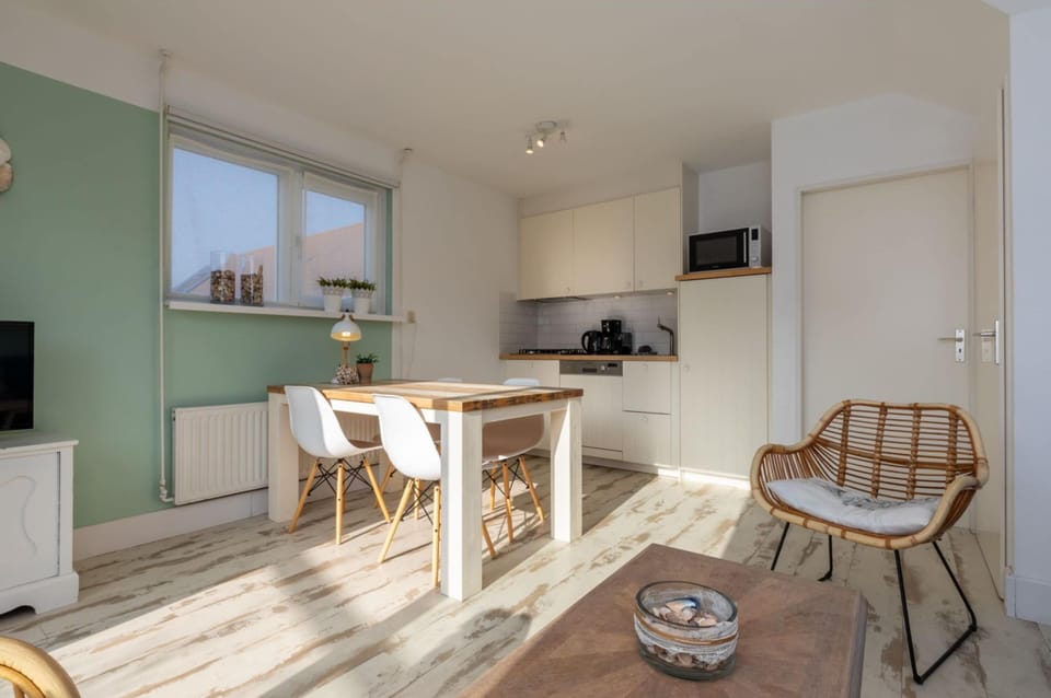 House | Private kitchen | Highchair