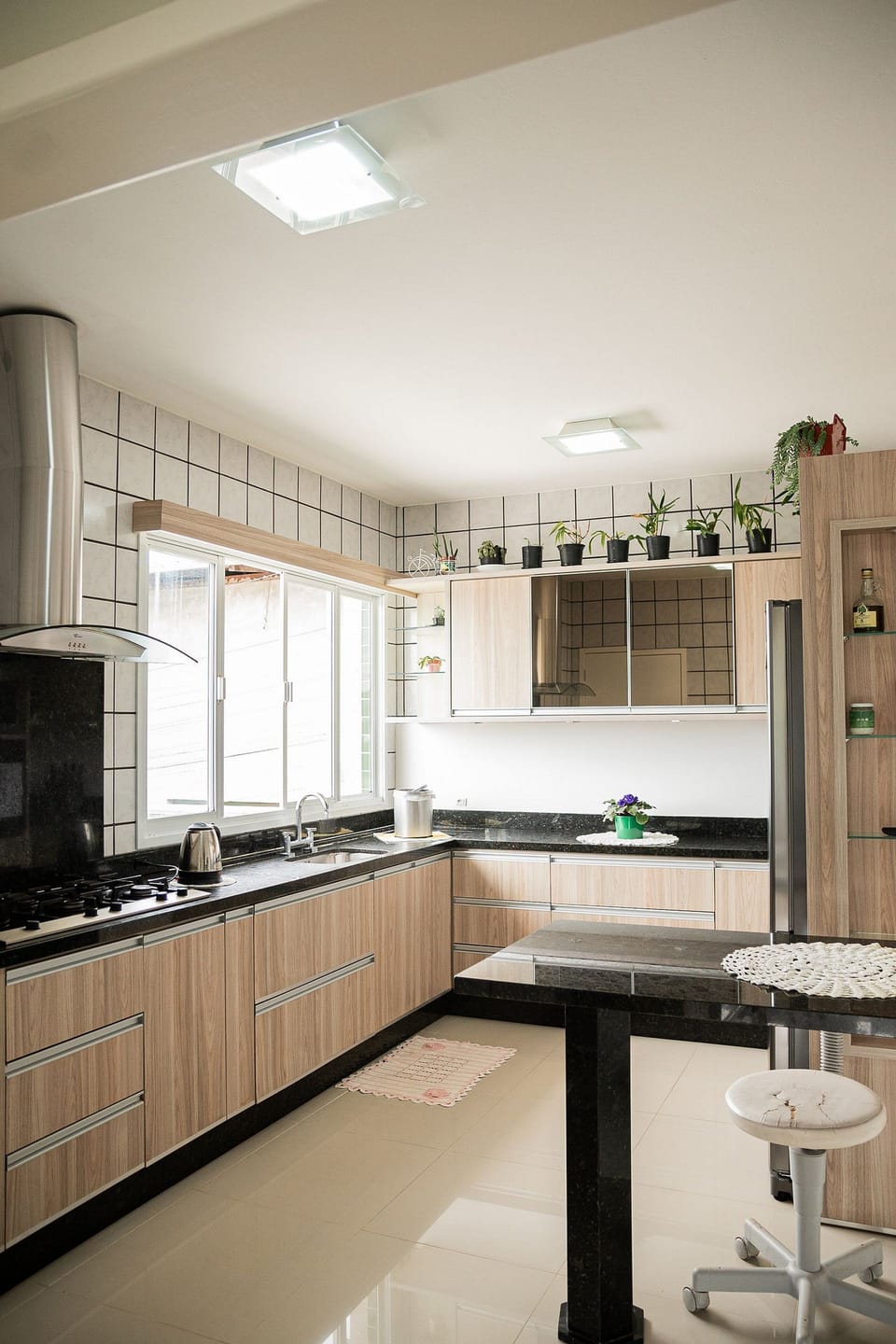 Morada Monte Verde - Florianópolis - SC | Private kitchen | Fridge, microwave, cookware/dishes/utensils