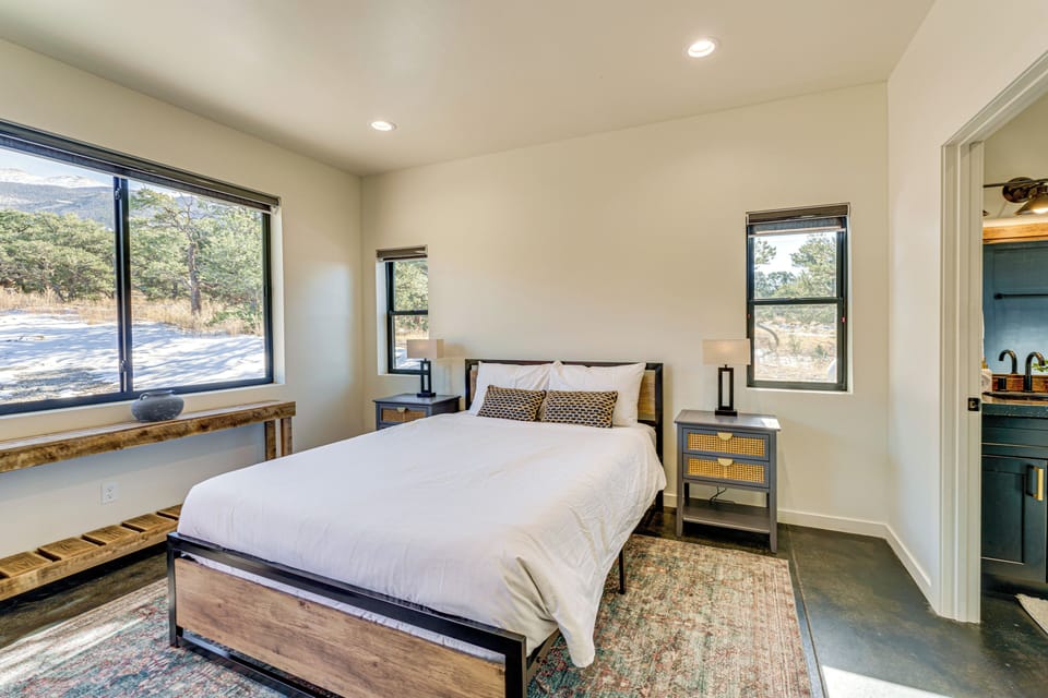 Bedroom 2 | Queen Bed | Linens Provided