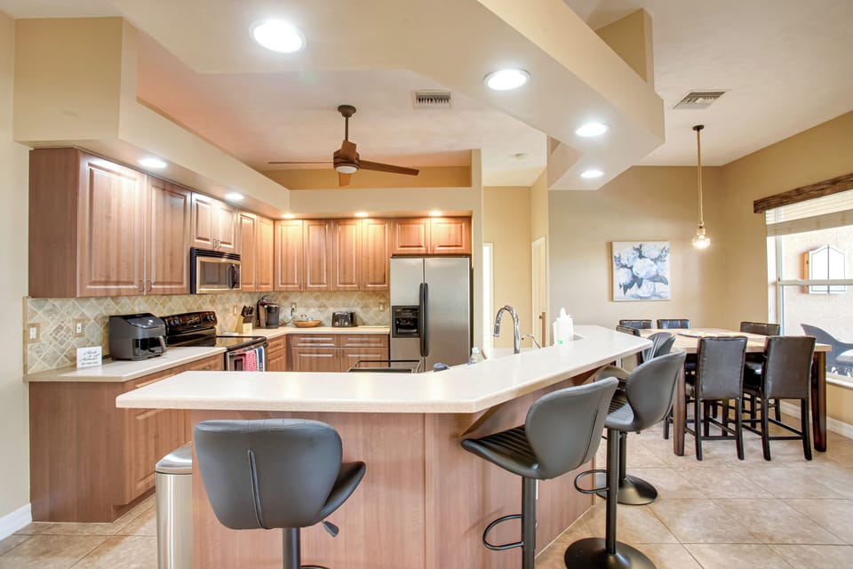 Kitchen | Bar Seating | Keurig & Drip Coffee Makers | Air Fryer | Cooking Basics