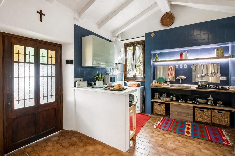 Family Studio, Microwave, Mountainside (Il Nido del Ciabattino in old town) | Private kitchen