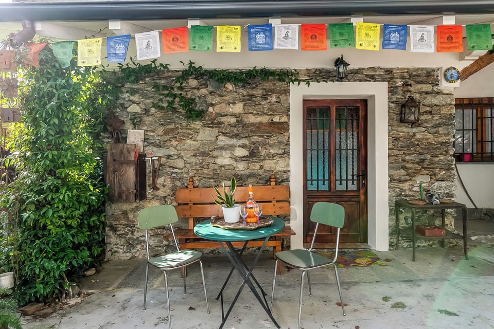 Family Studio, Microwave, Mountainside (Il Nido del Ciabattino in old town) | Outdoor dining