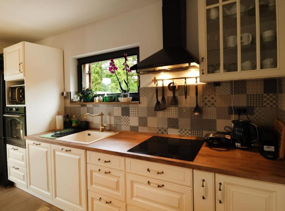 Cottage (Three Bedroom Holiday Home) | Private kitchen | Fridge