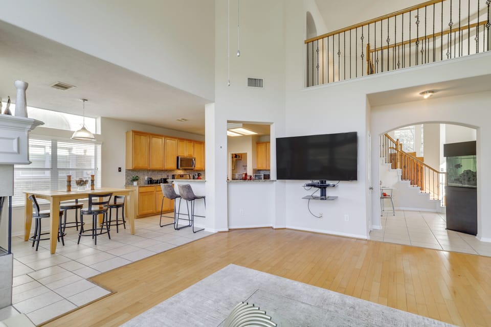 House (4 Bedrooms) | Interior