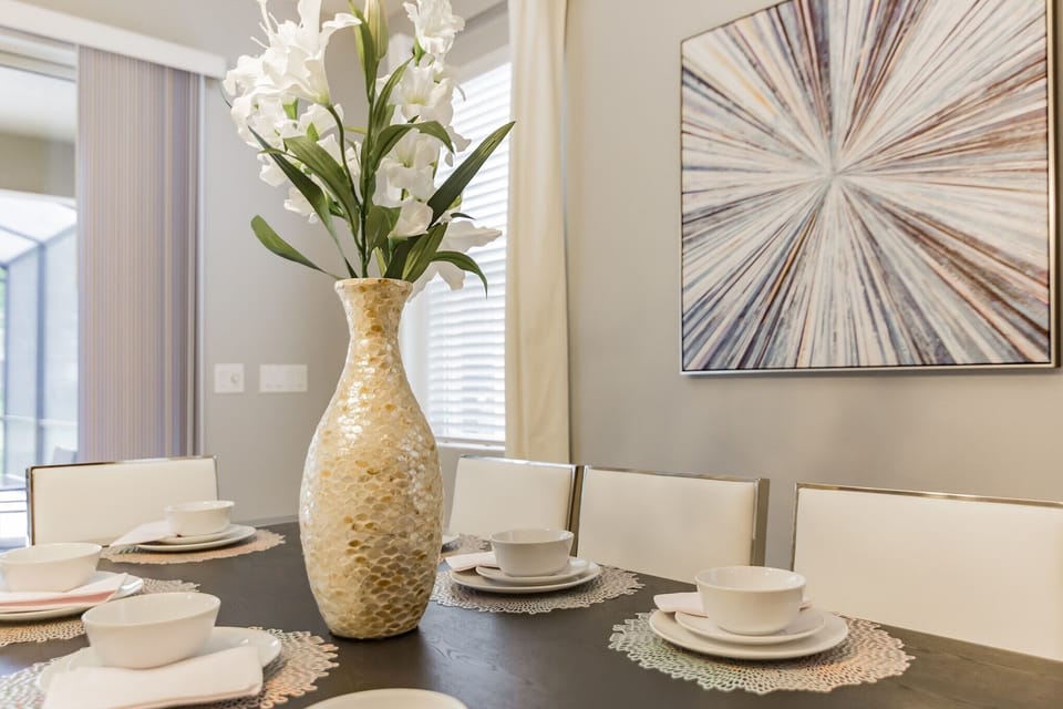 House, Multiple Bedrooms | Dining