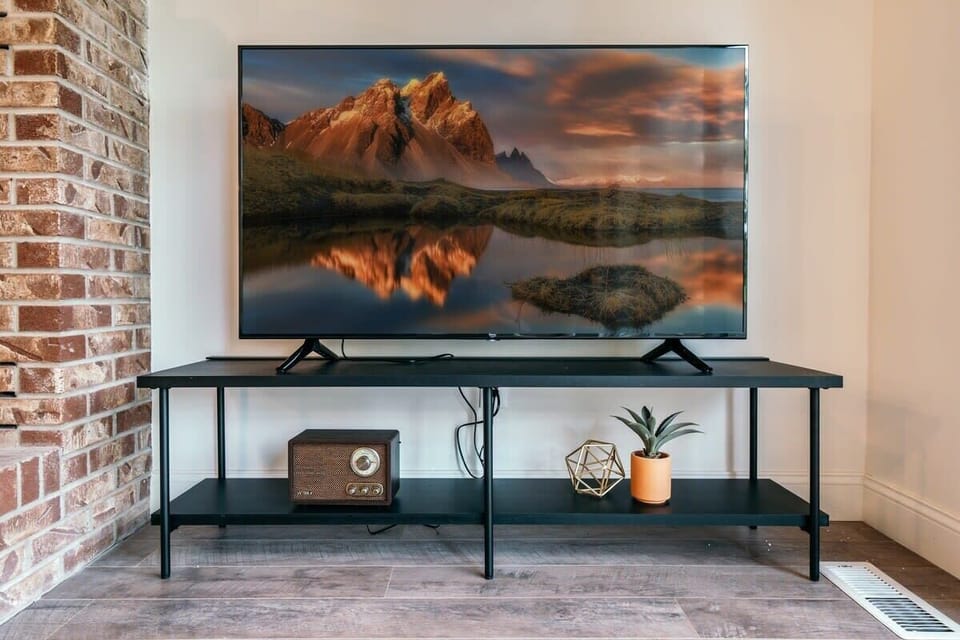 Smart Tv with Streaming