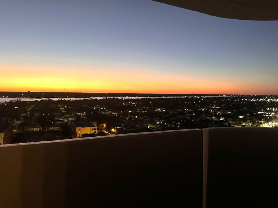 Sunset view over the Halifax River on the other balcony
