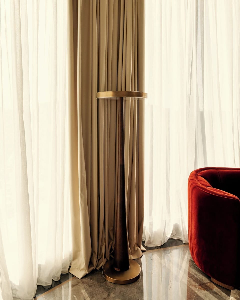 Chambre Prestige | Frette Italian sheets, premium bedding, in-room safe, desk