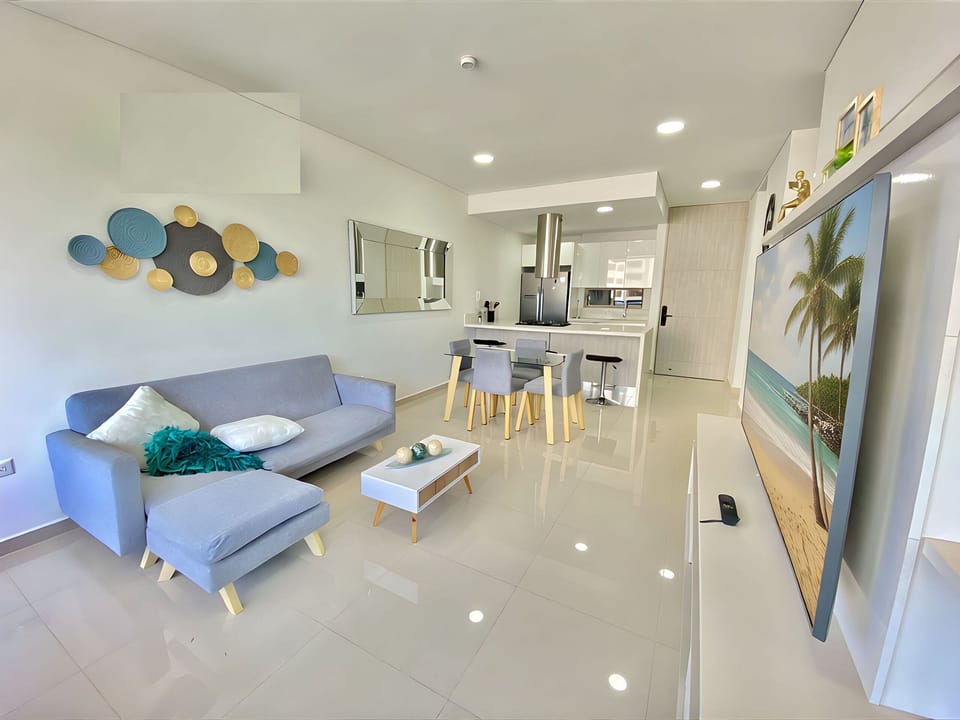 Apartment | Living area | Flat-screen TV