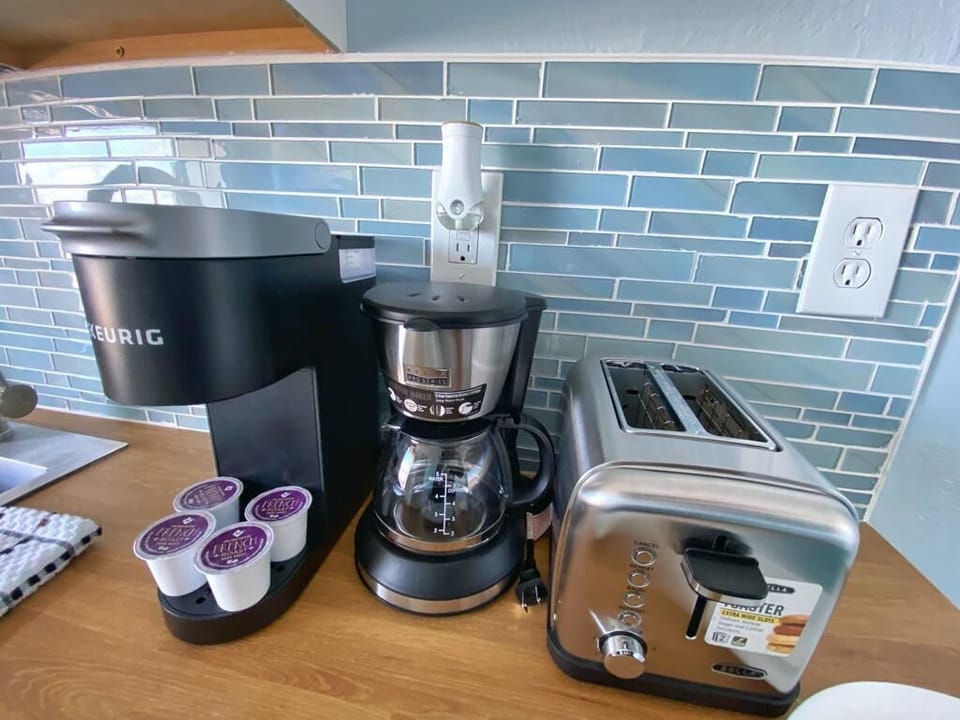 Toaster, coffee maker and keurig!