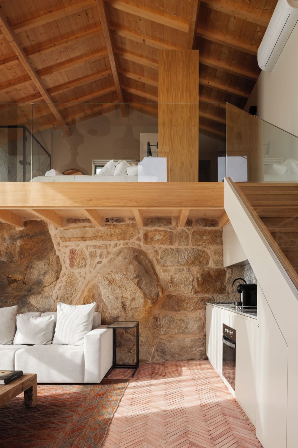 Villa Penedo | Down comforters, memory foam beds, free cribs/infant beds, free WiFi