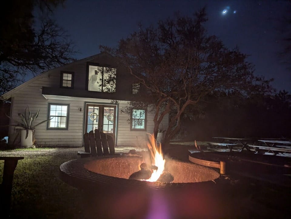 Fire pit