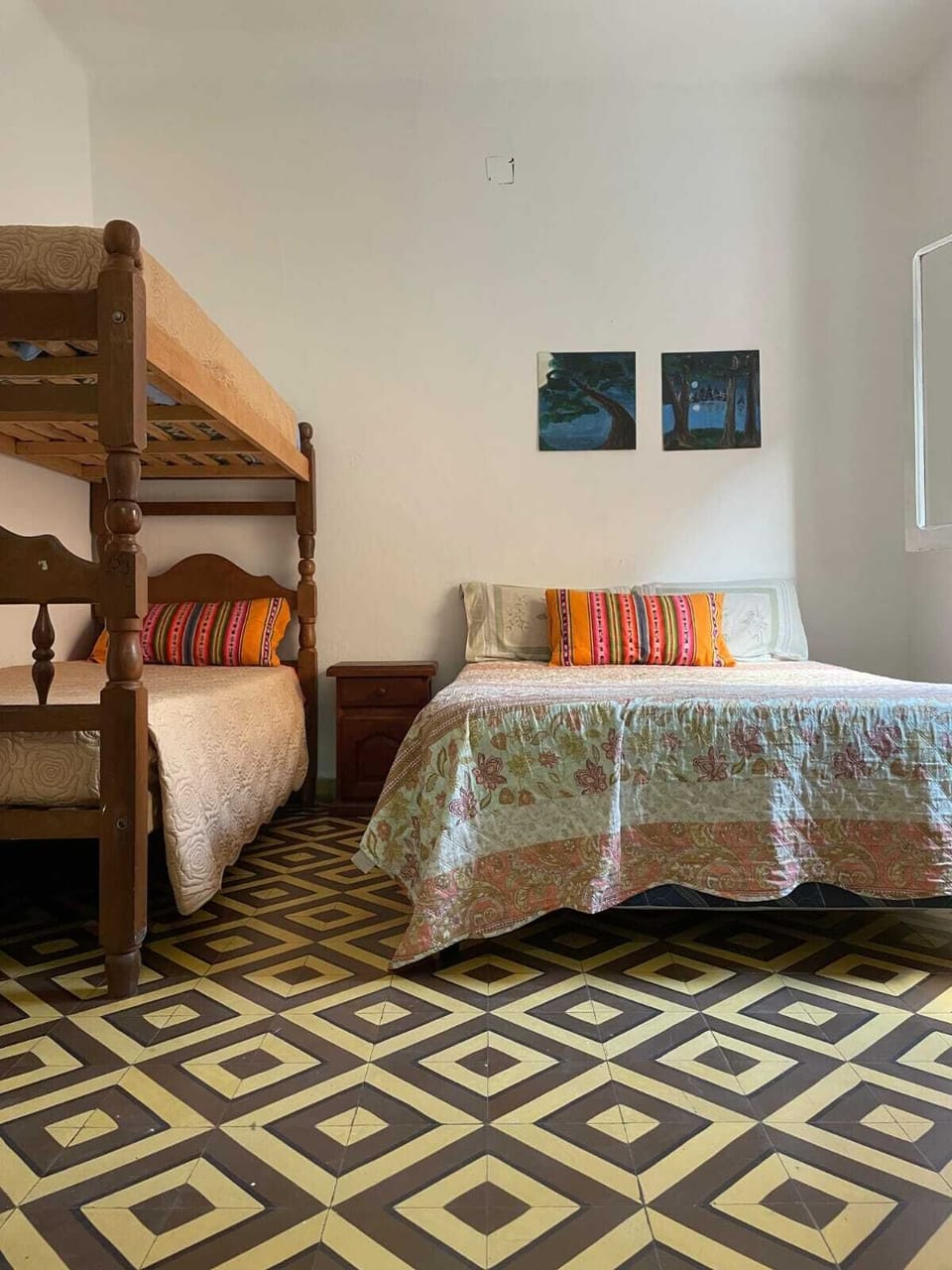 Basic Quadruple Room | Free WiFi, bed sheets