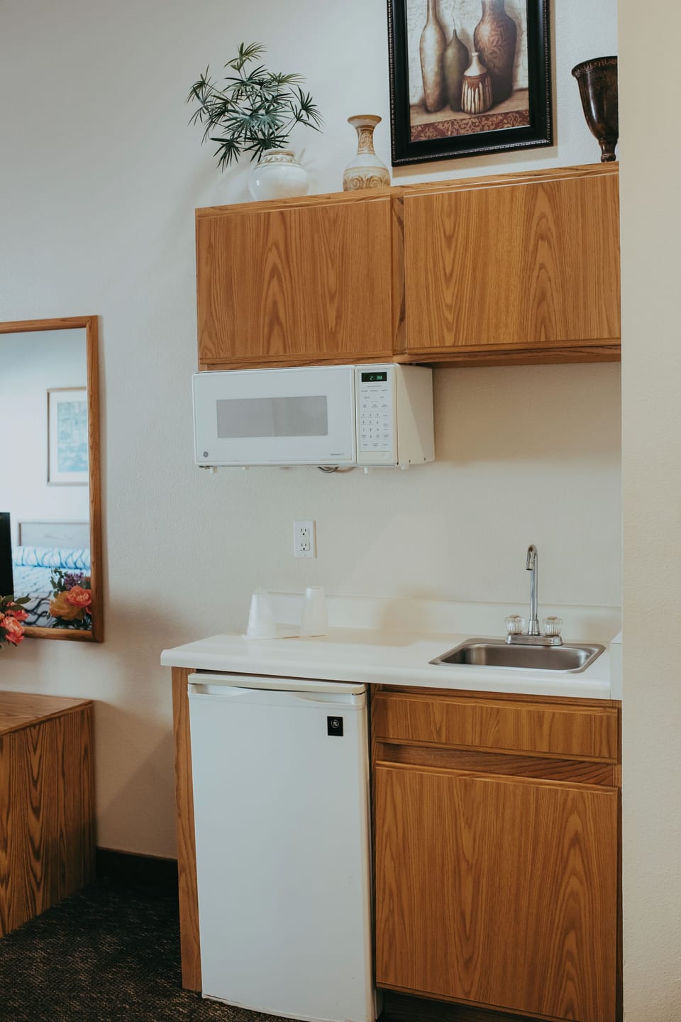 Standard Room, 2 Queen Beds | Private kitchen | Mini-fridge, microwave