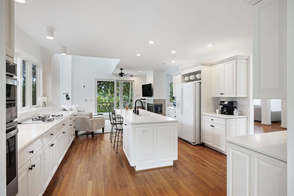 Leads into the beautiful kitchen