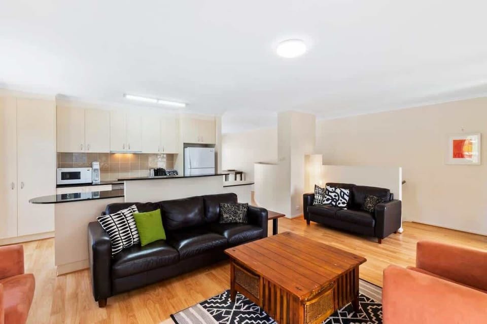Kitchen and living