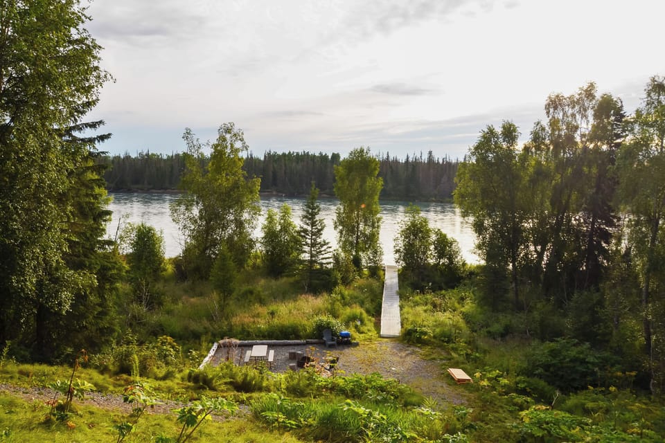 River Views | Shared Outdoor Space