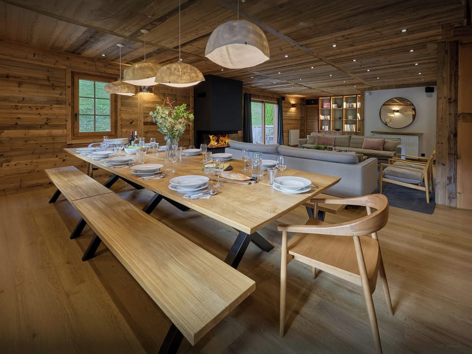 Dining/living room