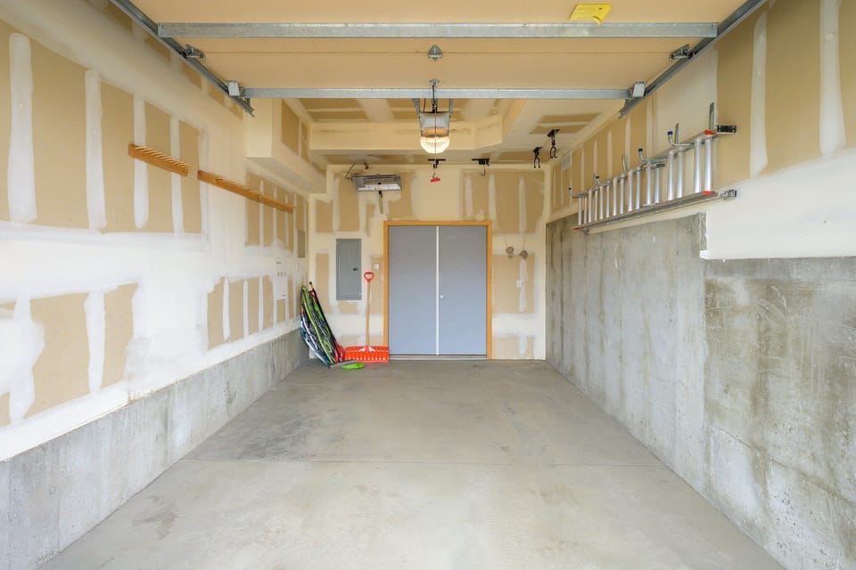 Single Car Garage