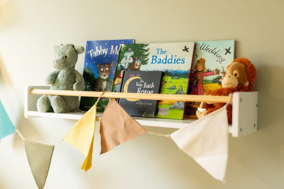 sea sway kids books and shelving
