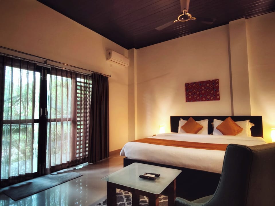Double Room, Balcony, Resort View | Egyptian cotton sheets, premium bedding, minibar, in-room safe