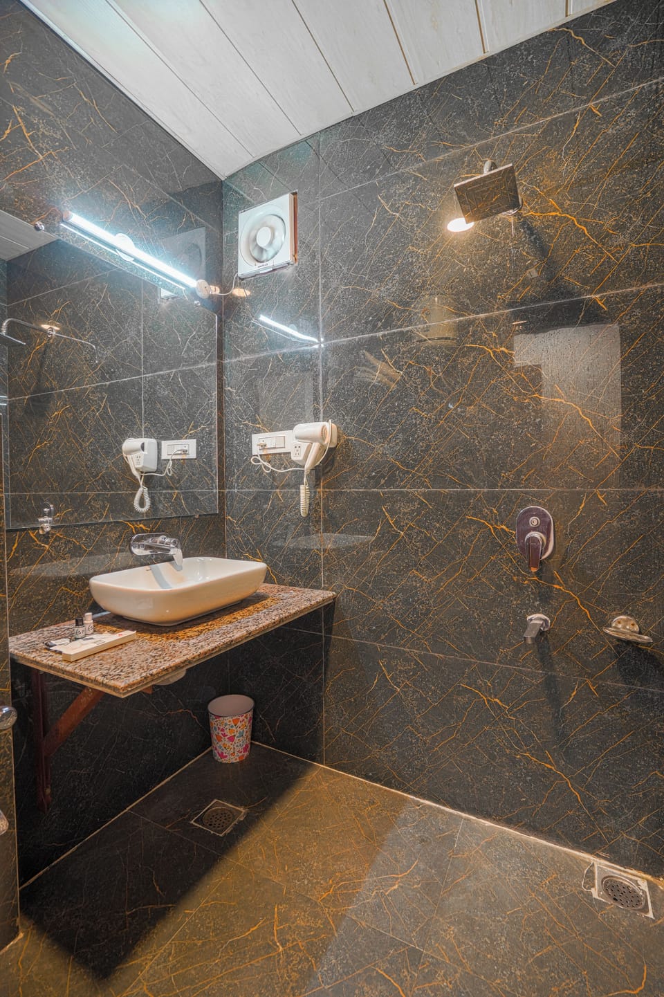 Junior Double Room, Hill View | Bathroom | Shower, towels, soap, shampoo