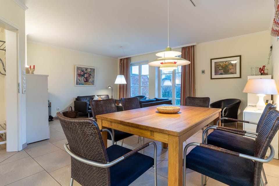 House | Dining