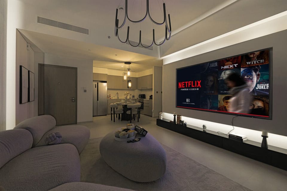Living and dining area - night