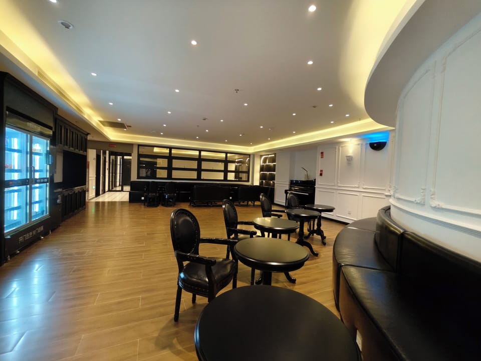 Reception hall