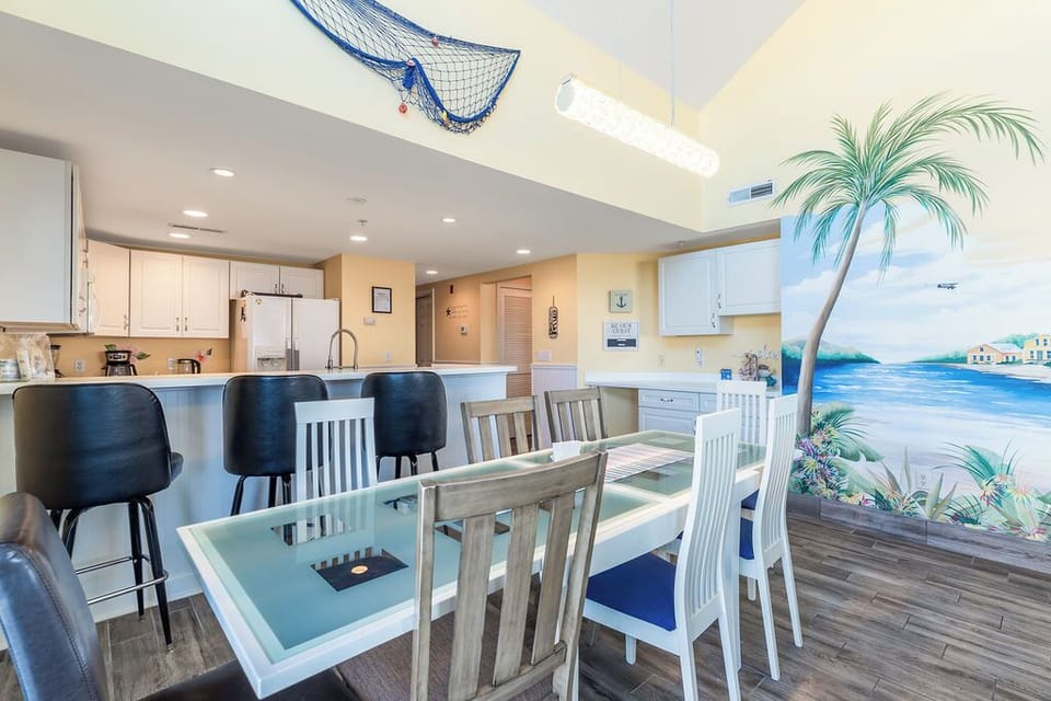 DINING-AREA