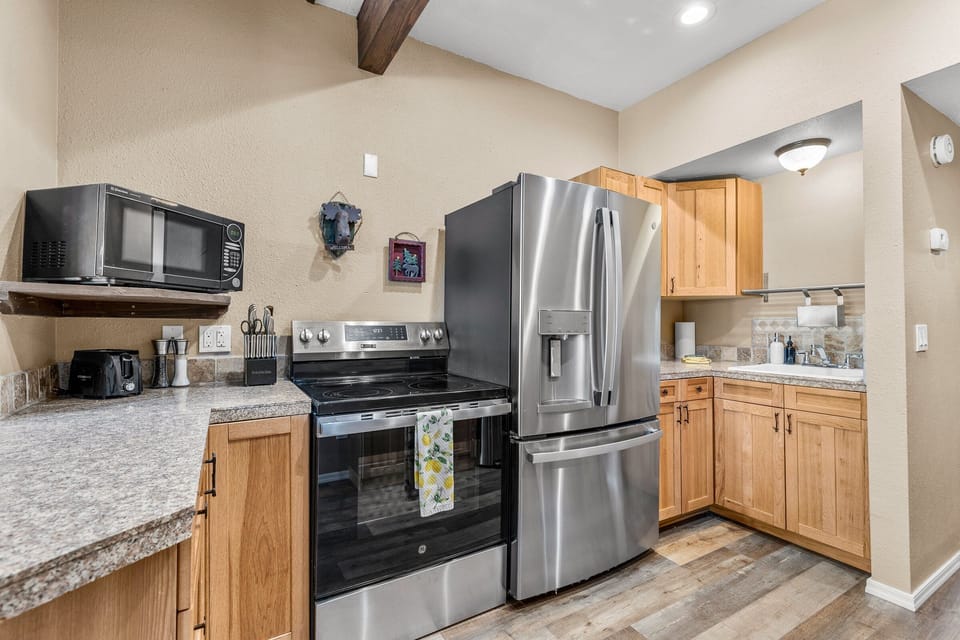 Fully stocked kitchen